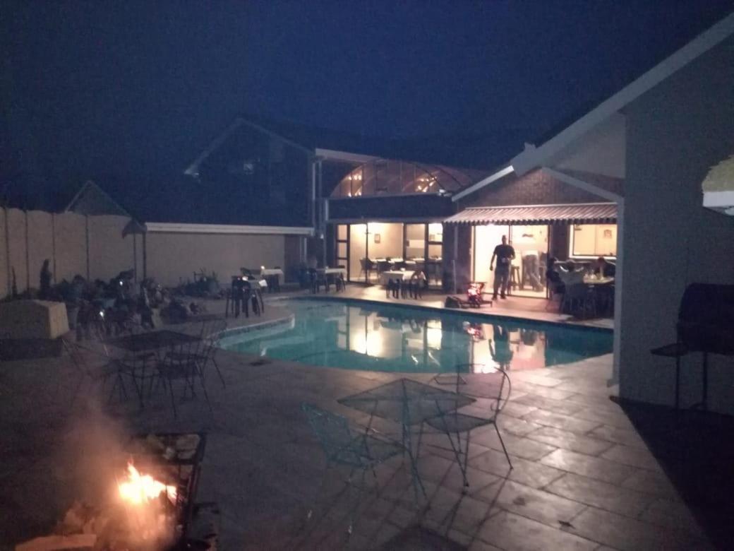 Skylight Lodge Harrismith Kültér fotó
